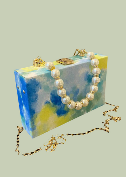 Water color clutch