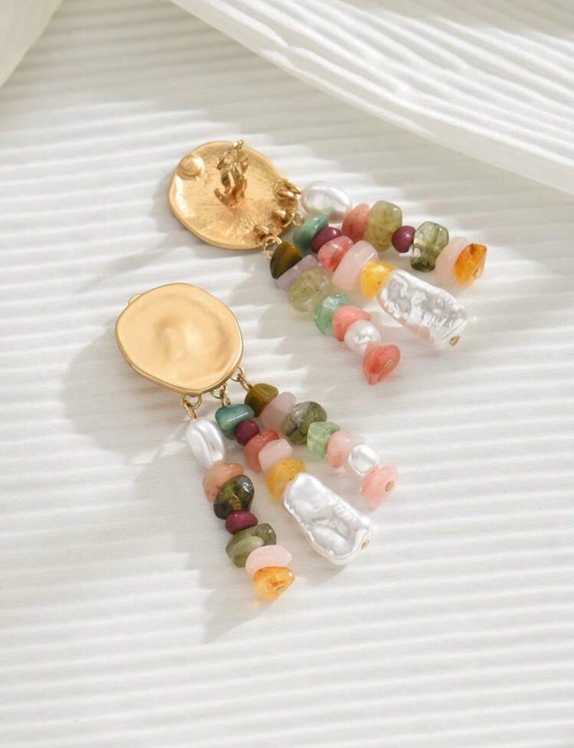 Stone clip-on earrings